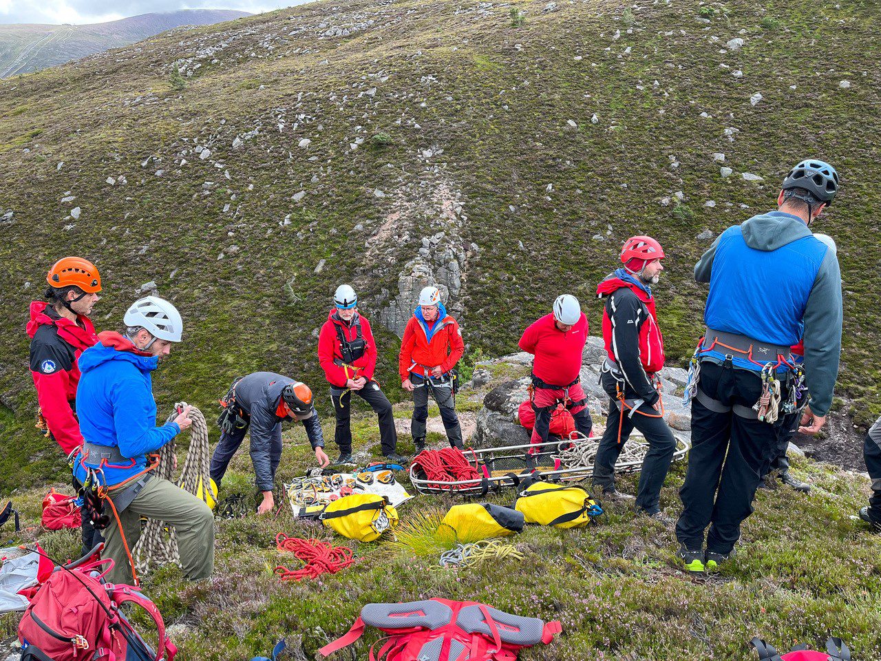 Search and rescue communications